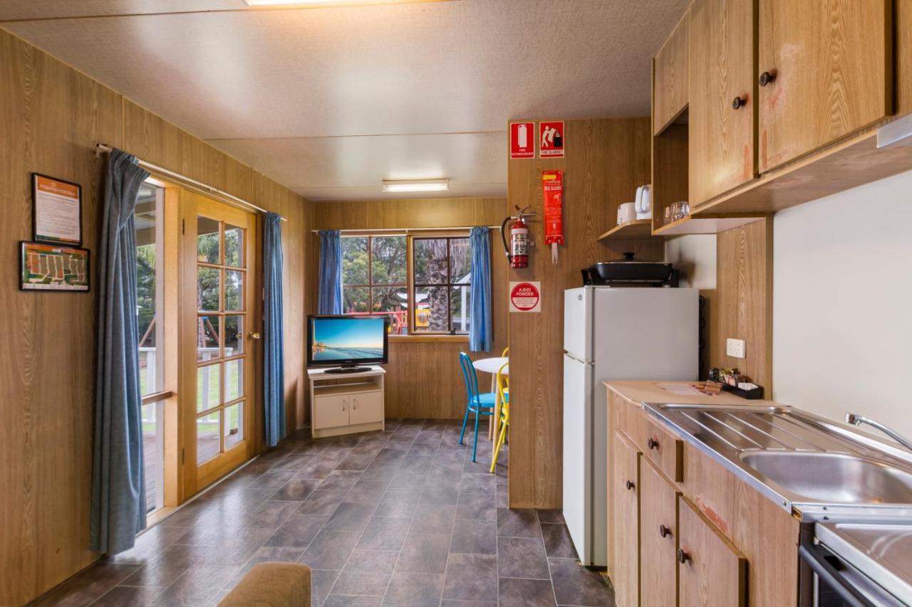 Wairo Beach Holiday Park Tabourie Lake Eksteriør bilde