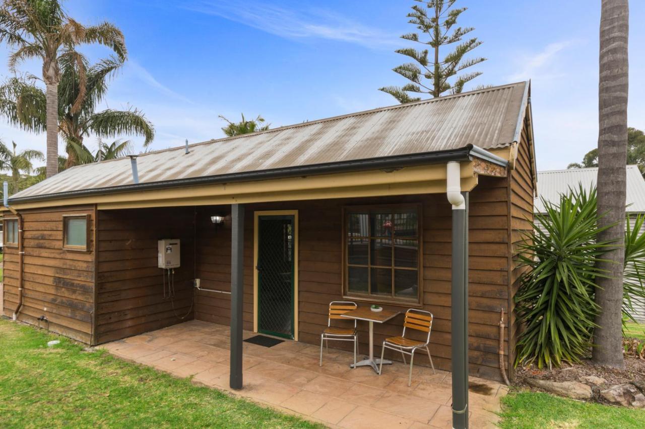 Wairo Beach Holiday Park Tabourie Lake Eksteriør bilde