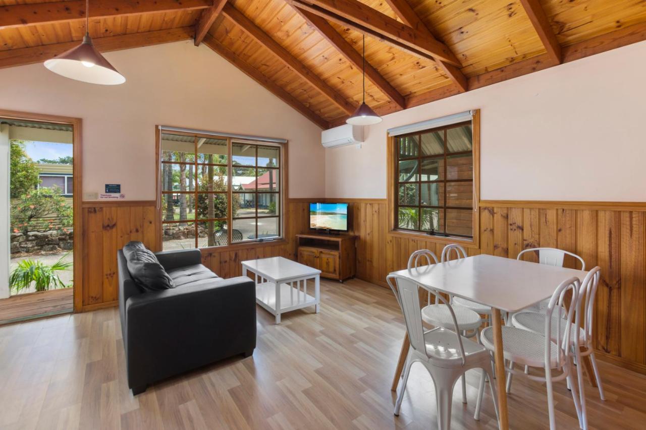 Wairo Beach Holiday Park Tabourie Lake Eksteriør bilde
