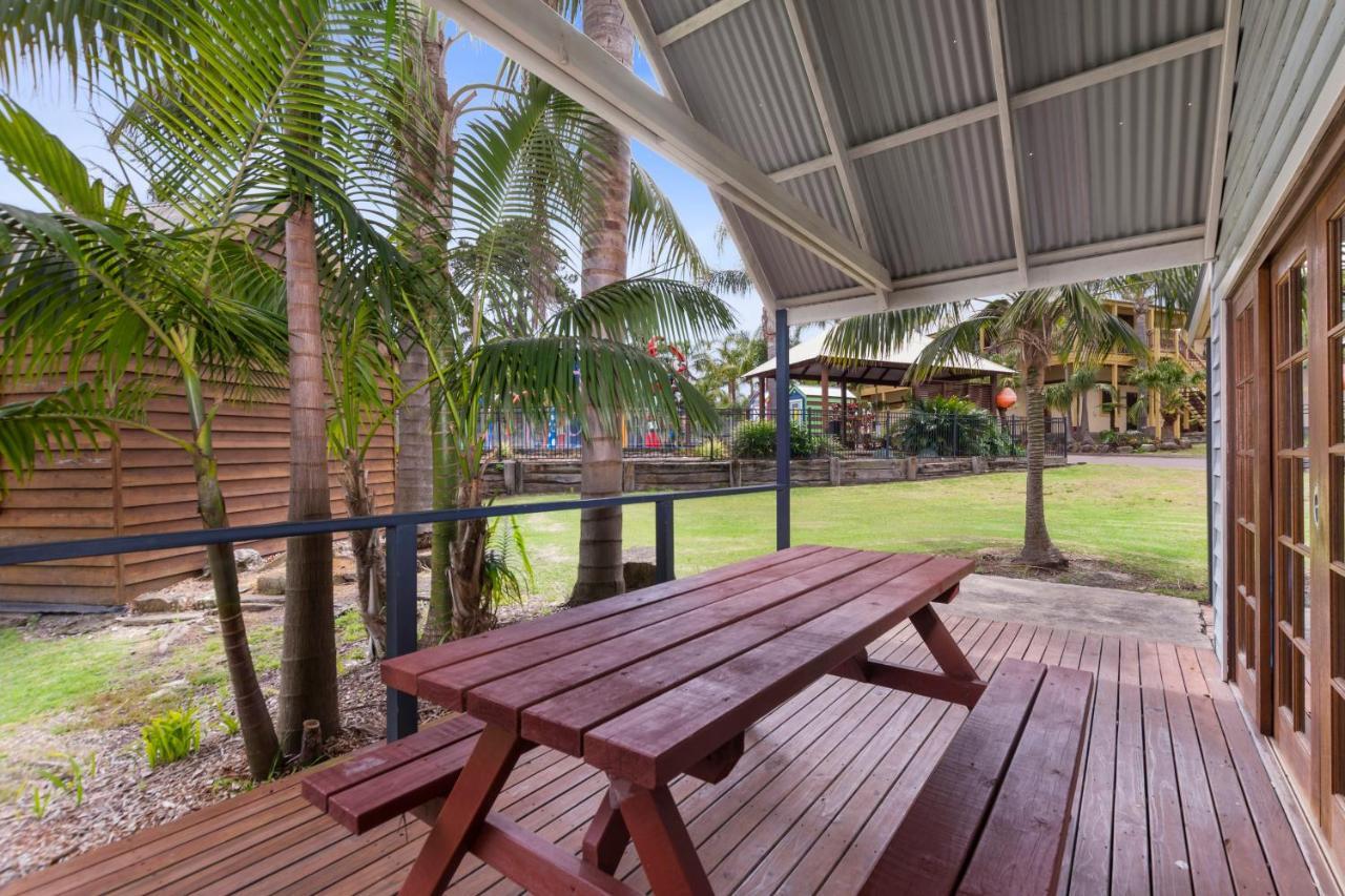 Wairo Beach Holiday Park Tabourie Lake Eksteriør bilde