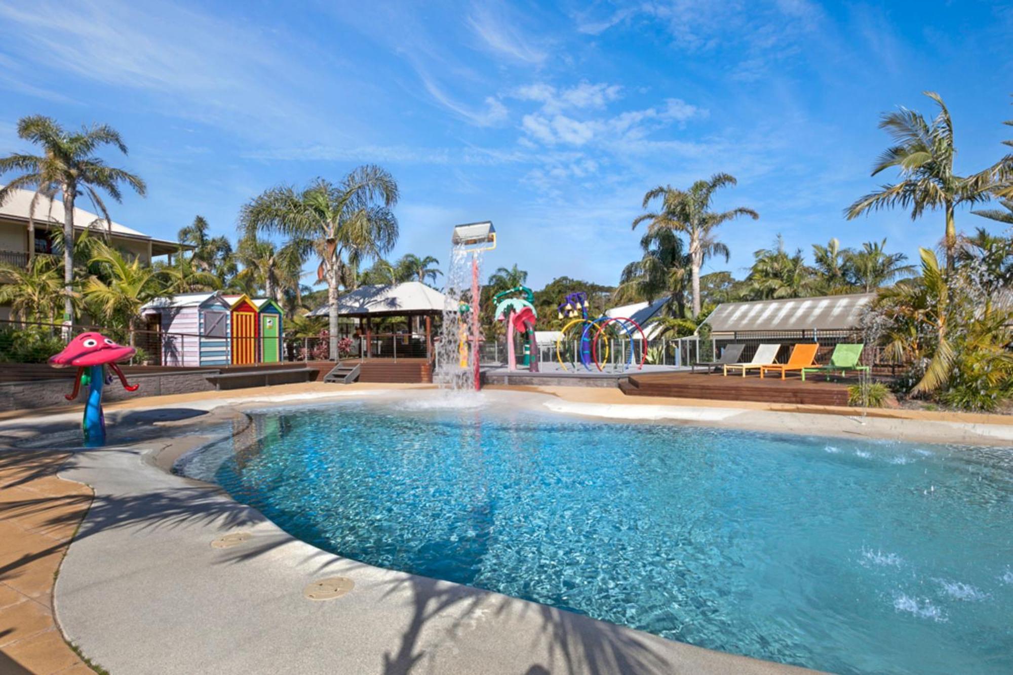 Wairo Beach Holiday Park Tabourie Lake Eksteriør bilde